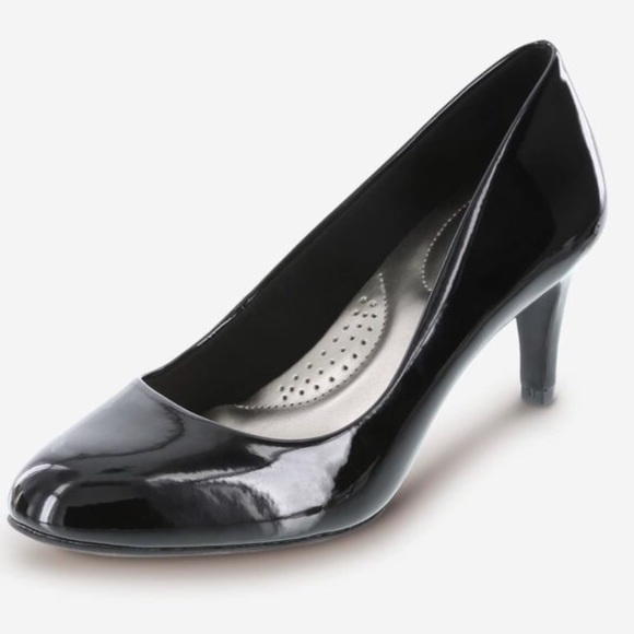 Predictions Comfort Plus Black Heels - Picture 2 of 7